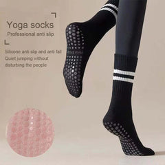 Non-Slip Sports Socks – Cotton Grip for Yoga & Fitness