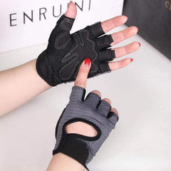 Weightlifting Gloves - Half Finger Non-Slip Gym Gloves - Viva Bella